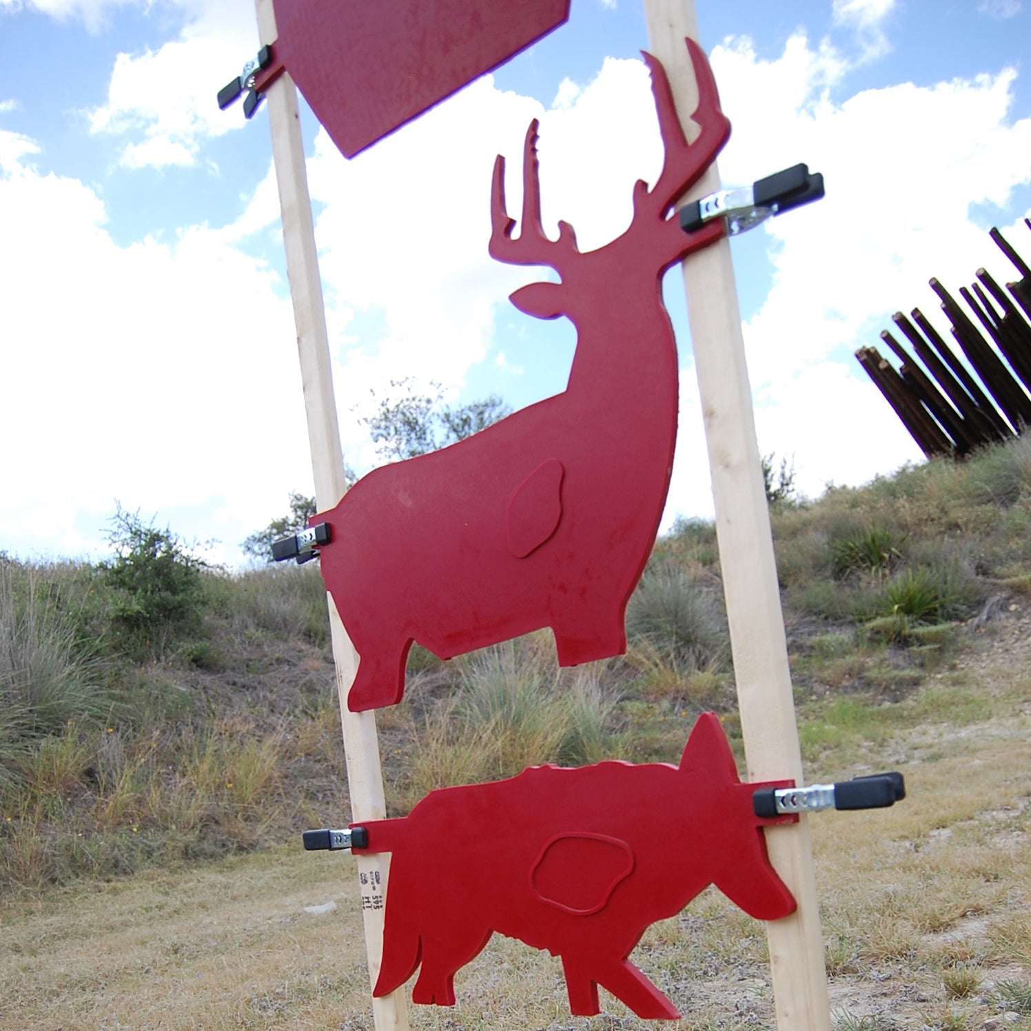 POLYSTRIKE WHITETAIL BUCK